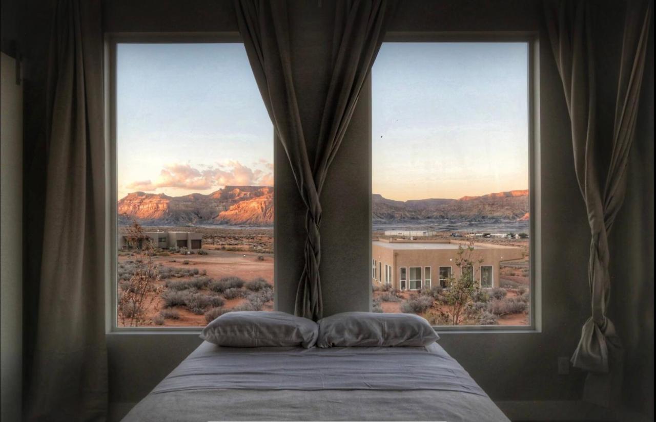 Page Arizona Border Town- Grand Serenity Room With Mesa Views Big Water Eksteriør billede