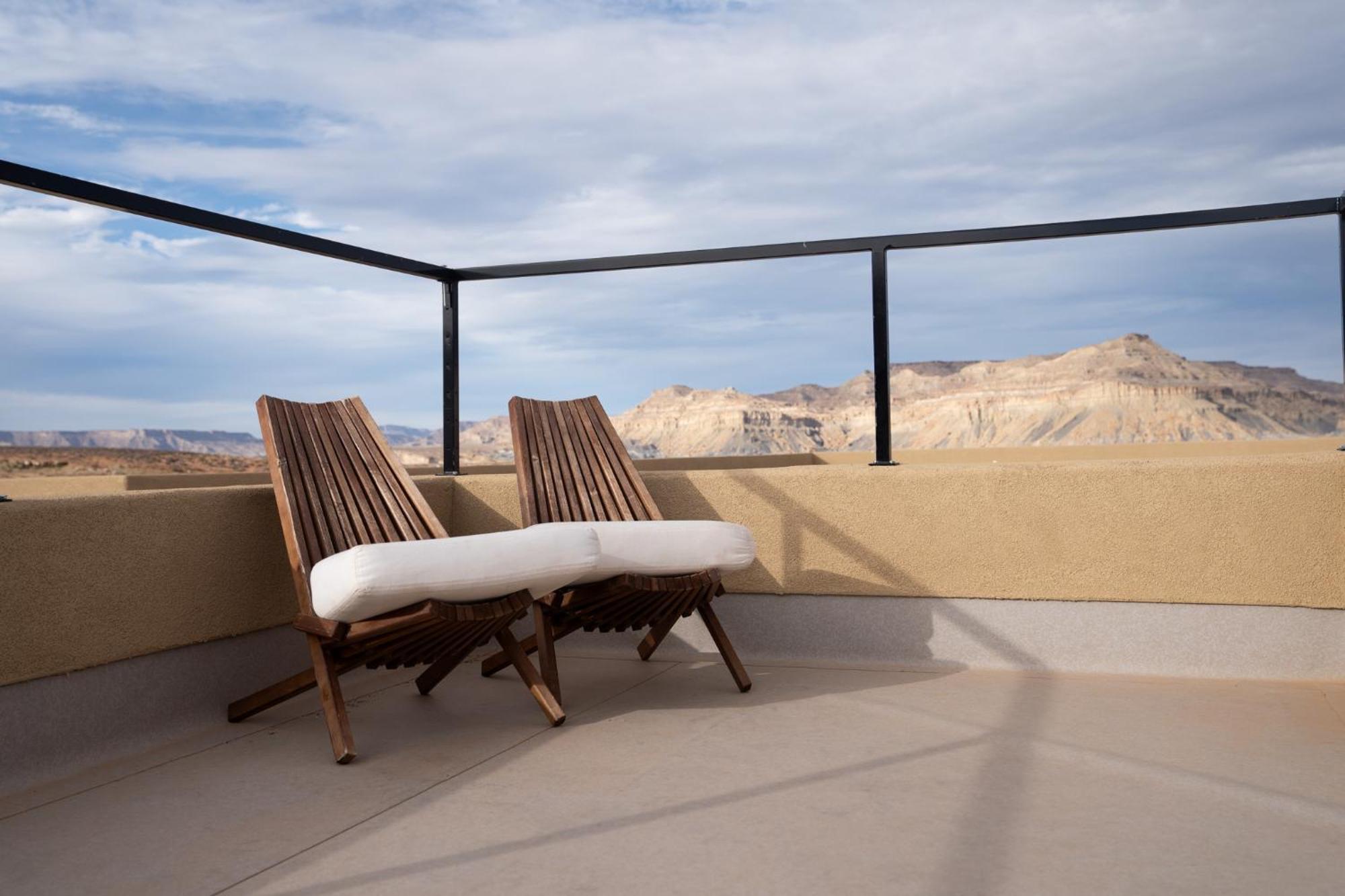 Page Arizona Border Town- Grand Serenity Room With Mesa Views Big Water Eksteriør billede