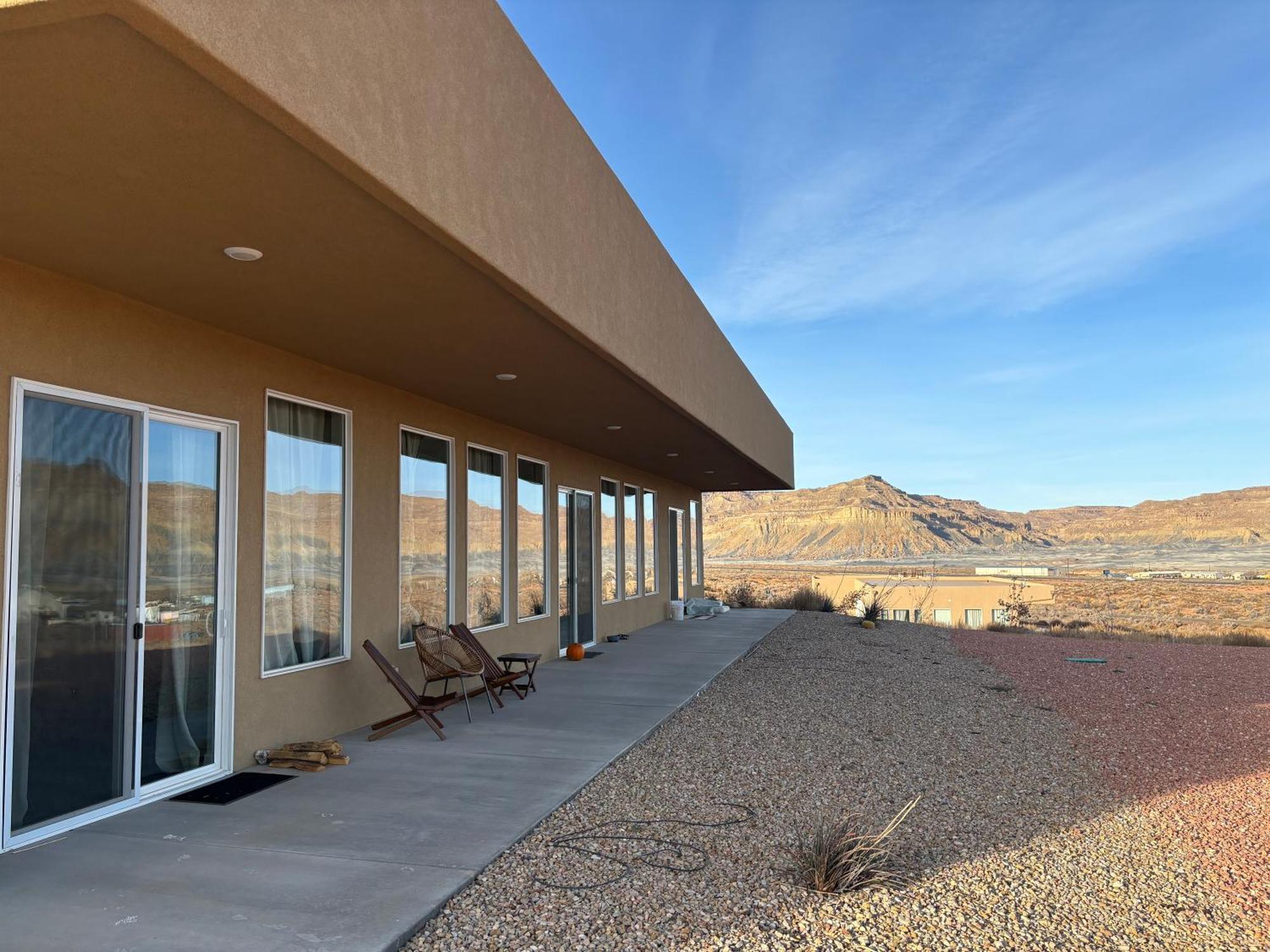 Page Arizona Border Town- Grand Serenity Room With Mesa Views Big Water Eksteriør billede