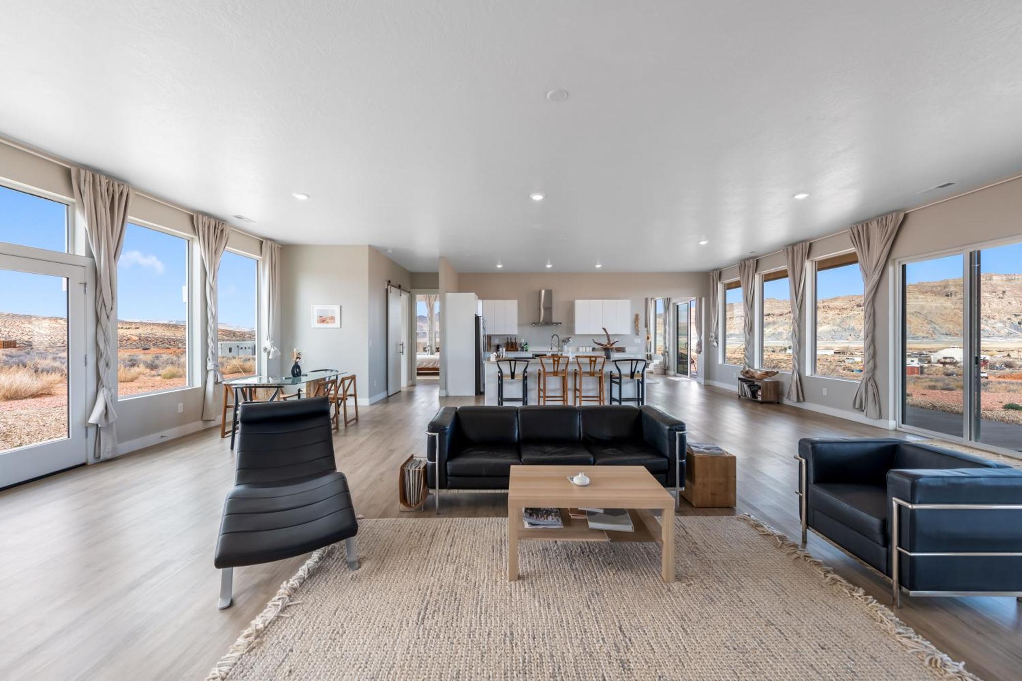 Page Arizona Border Town- Grand Serenity Room With Mesa Views Big Water Eksteriør billede